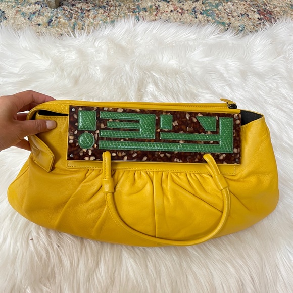 Fendi Handbags - Fendi clutch/shoulder bag